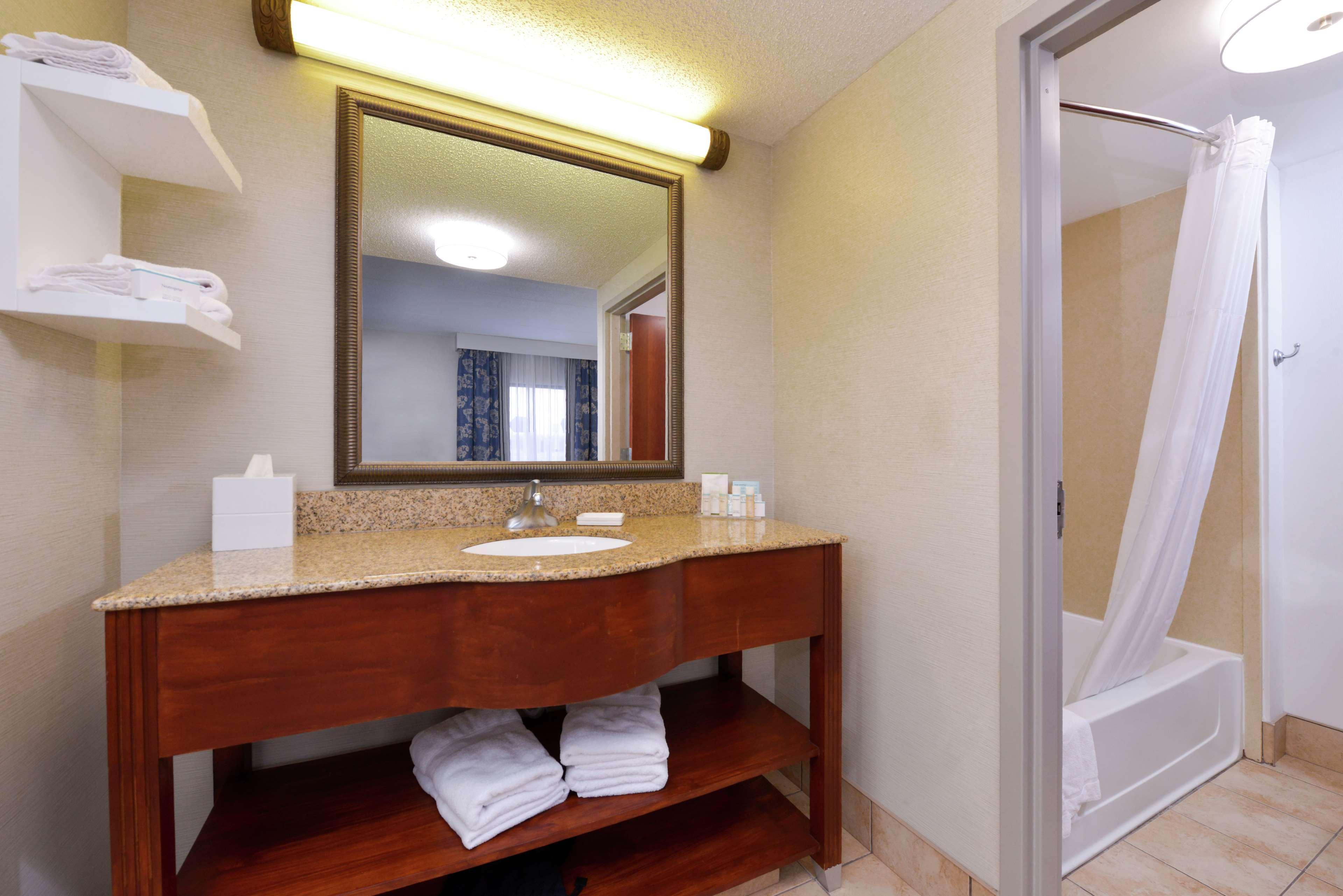Hampton Inn & Suites ווילמינגטון מראה חיצוני תמונה