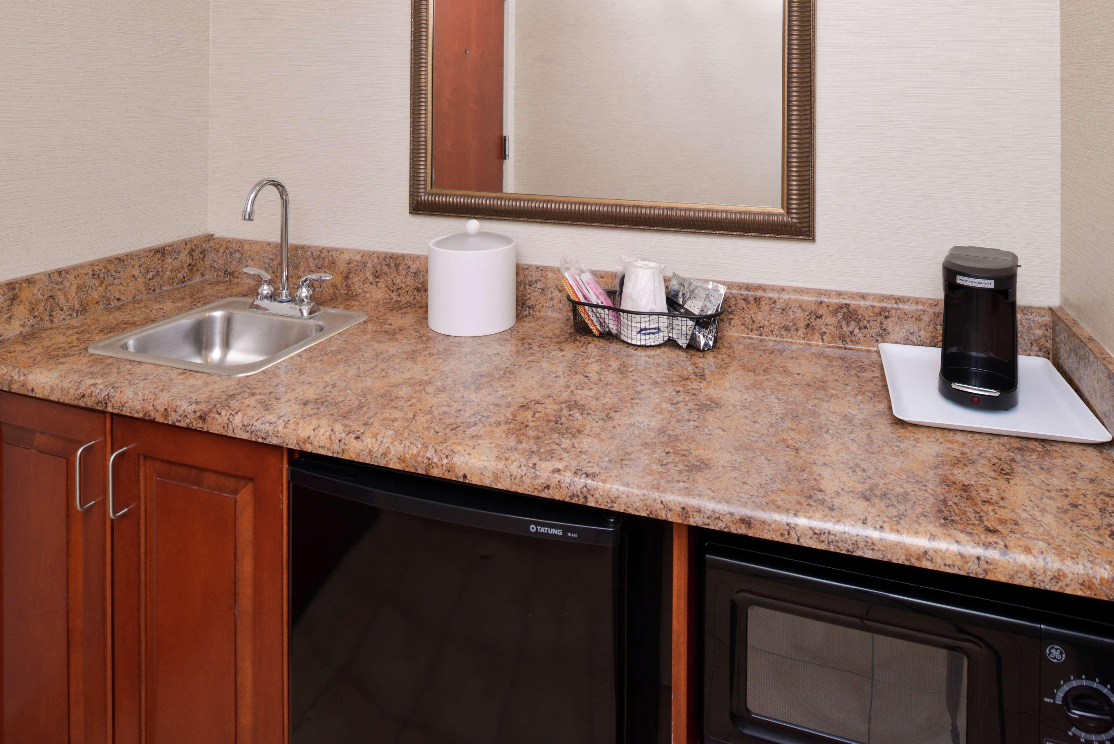 Hampton Inn & Suites ווילמינגטון מראה חיצוני תמונה