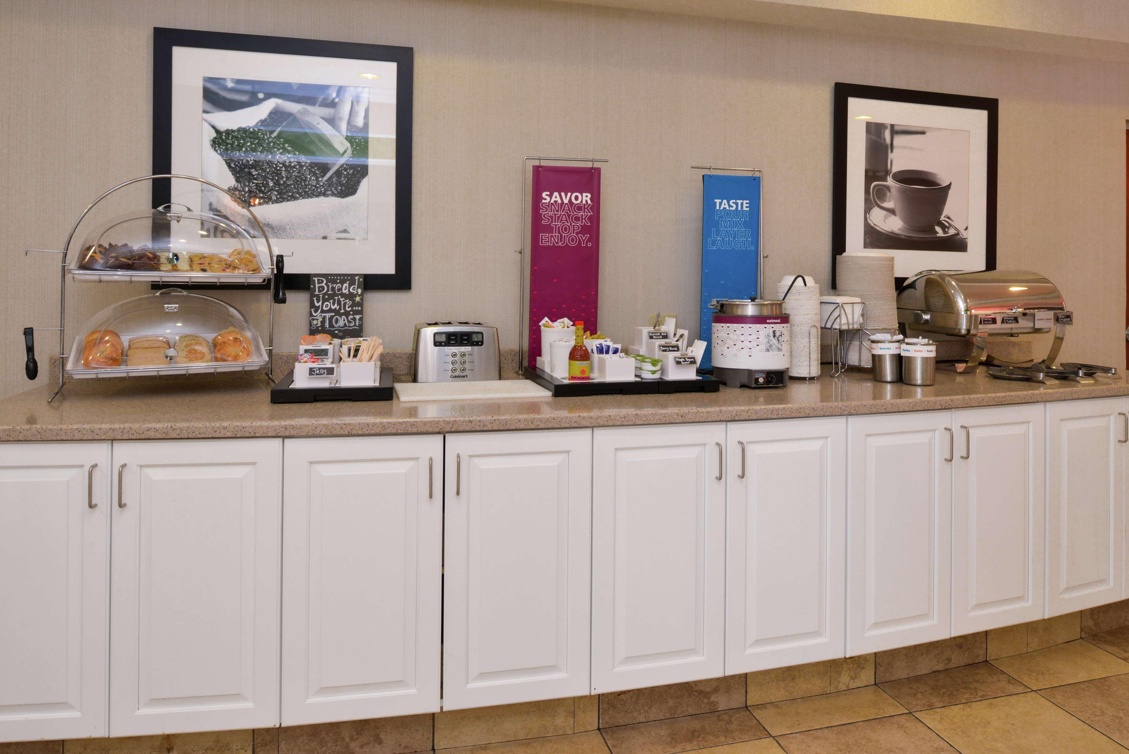 Hampton Inn & Suites ווילמינגטון מראה חיצוני תמונה